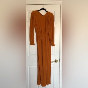 Selling ASOS dress, never worn. Size 8.